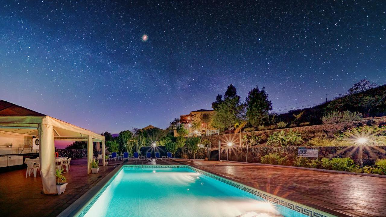 Rural La Correa Del Almendro & Bubble Experience - Adults Only Casa di campagna