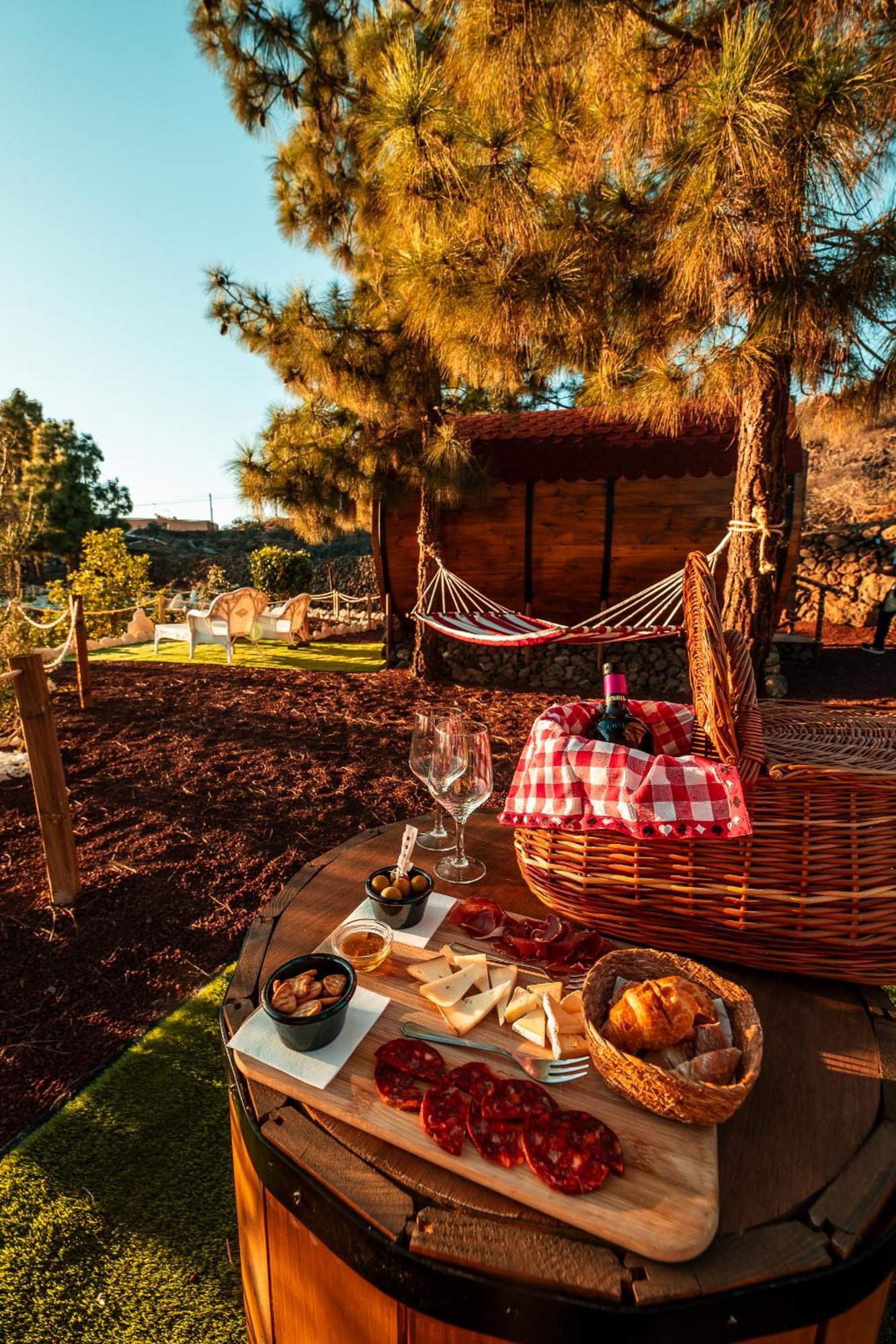 Rural La Correa Del Almendro & Bubble Experience - Adults Only Casa di campagna *