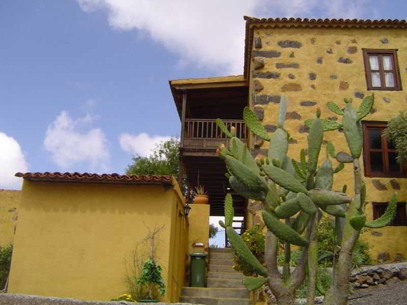 Rural La Correa Del Almendro